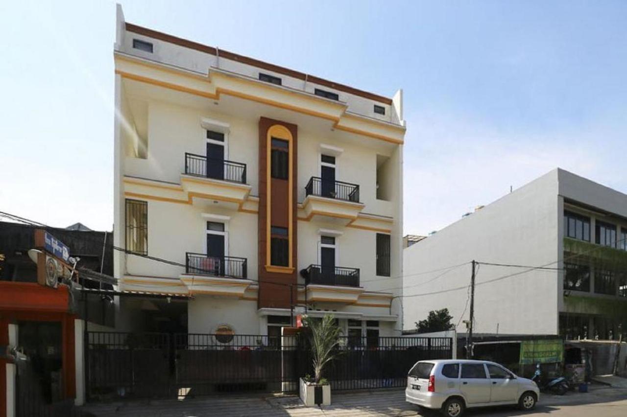 Oyo 90489 Kejora Homestay 자카르타 외부 사진