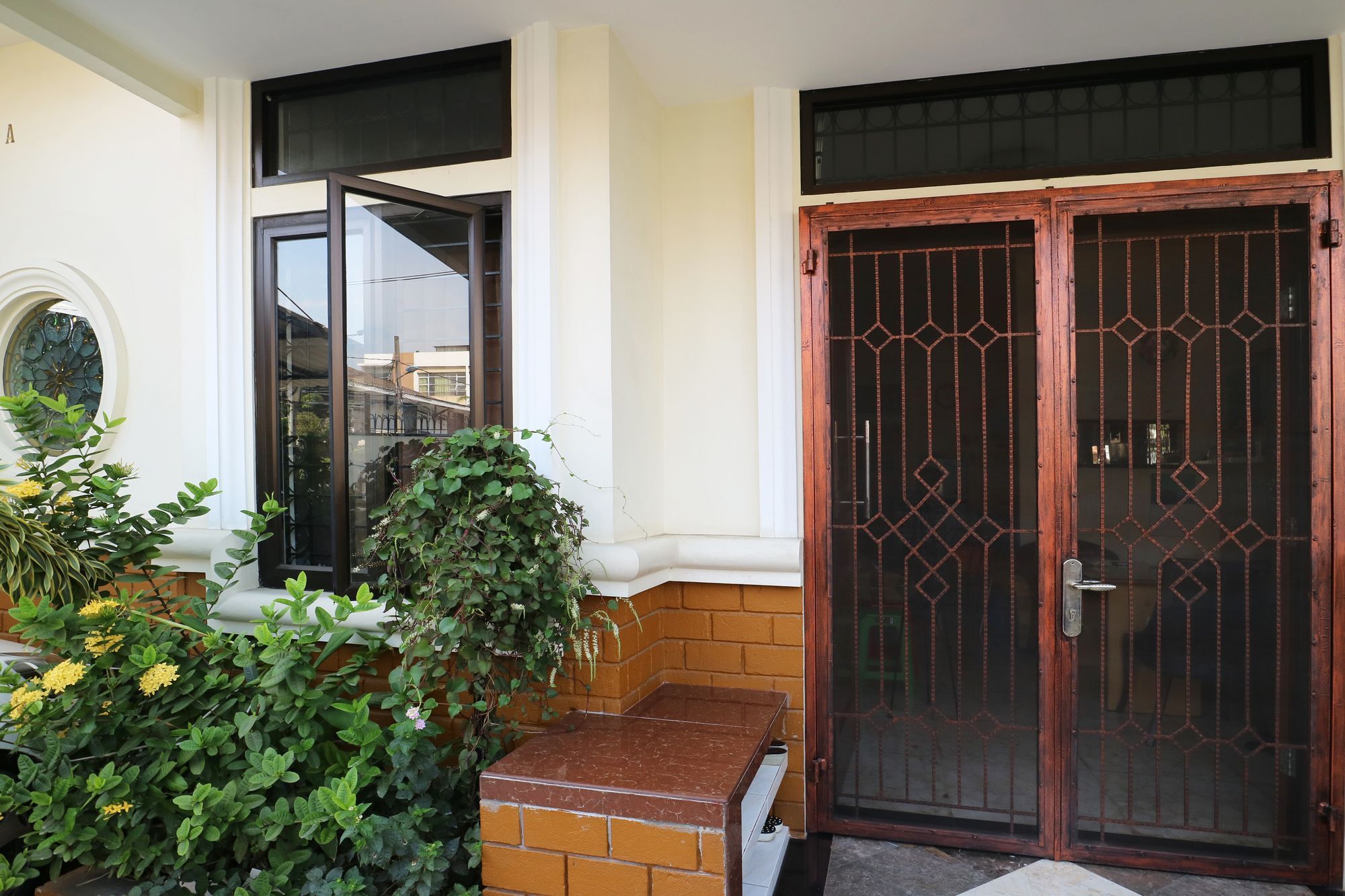 Oyo 90489 Kejora Homestay 자카르타 외부 사진